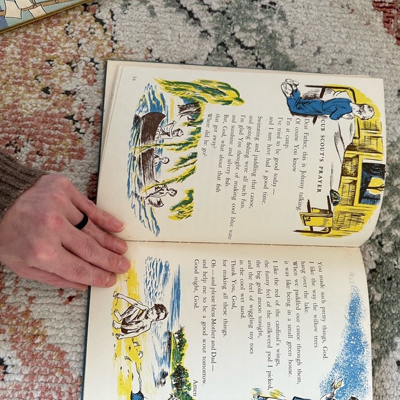 1953 God Loves You: Our Family's Favorite Stories and Prayers Vintage 1953 - Picture 8 of 11